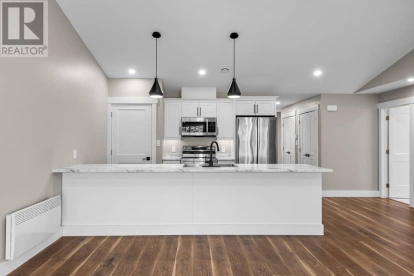 15 621 Murphy Street — photo 11 of 40