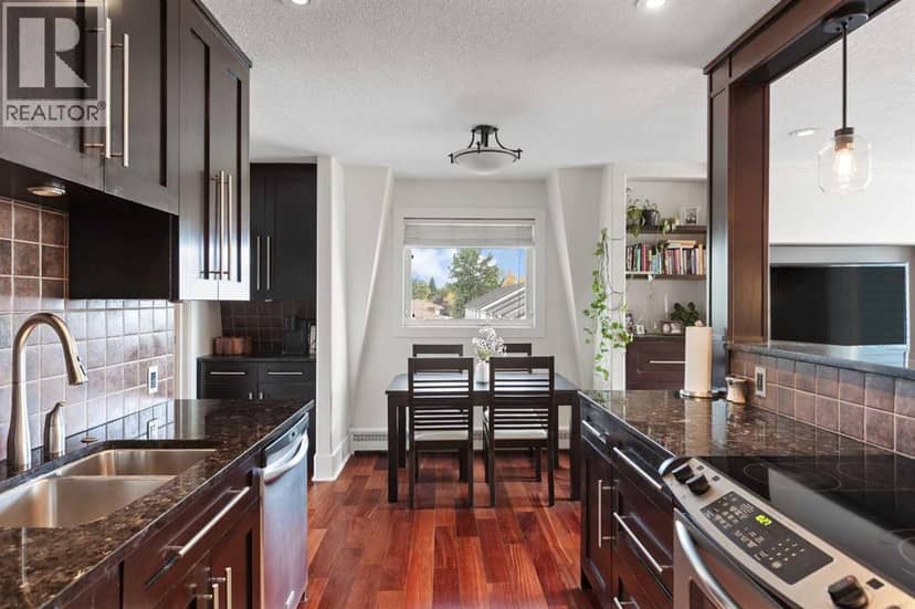 301, 312 Cedar Crescent SW — photo 11 of 29