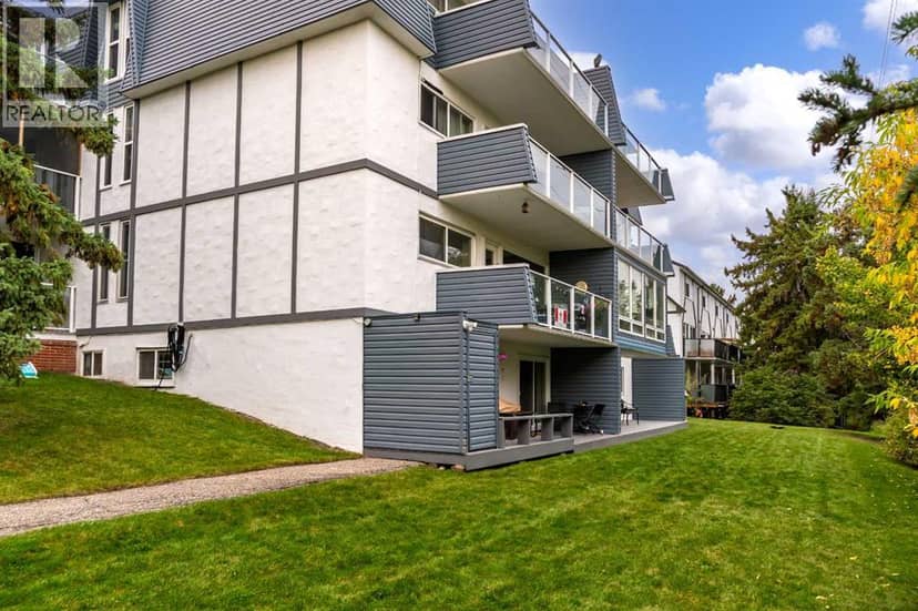 301, 312 Cedar Crescent SW — photo 24 of 29