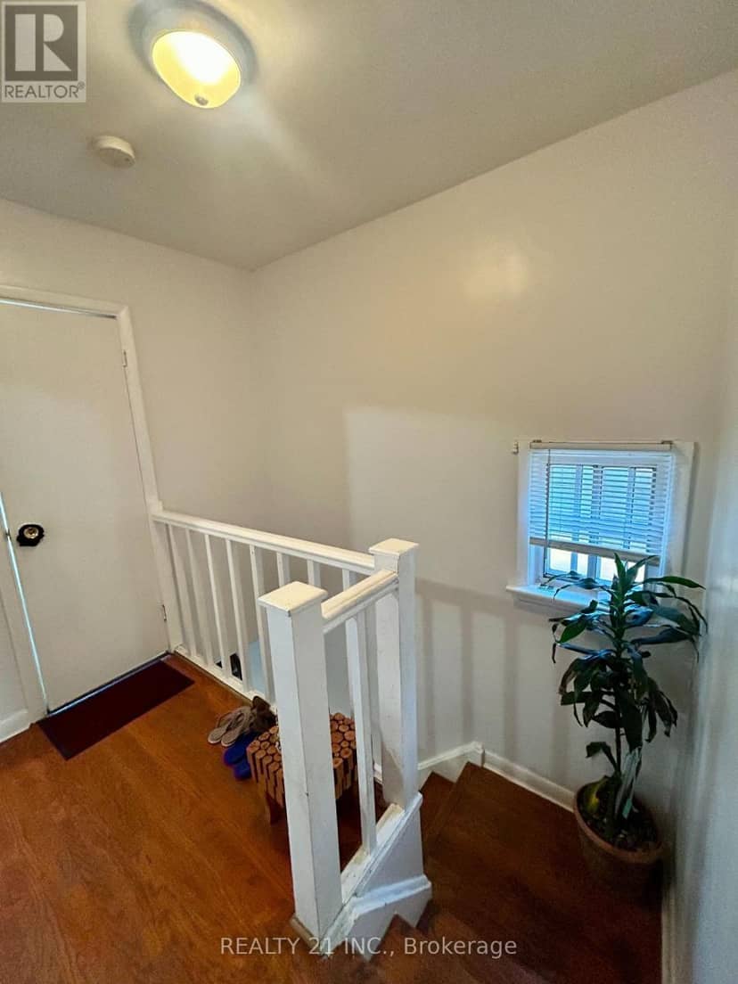 176 Linden Avenue — photo 15 of 25
