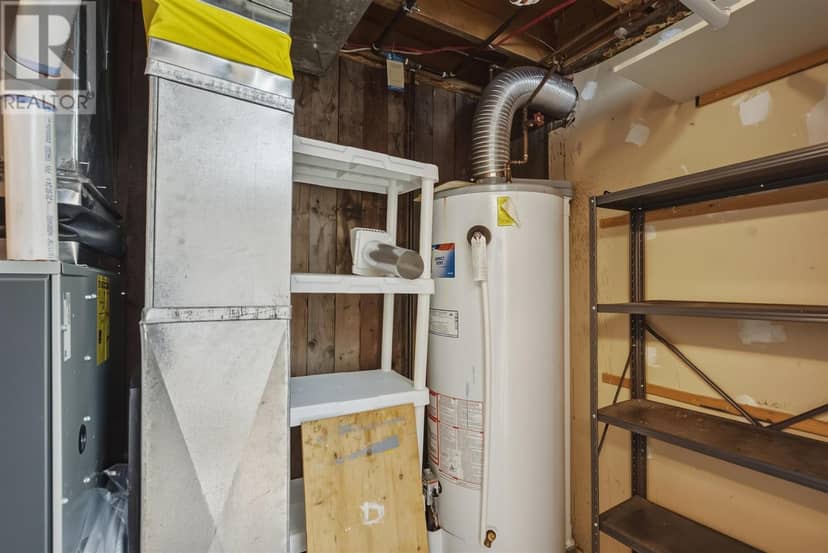37 Huron AVE — photo 25 of 36