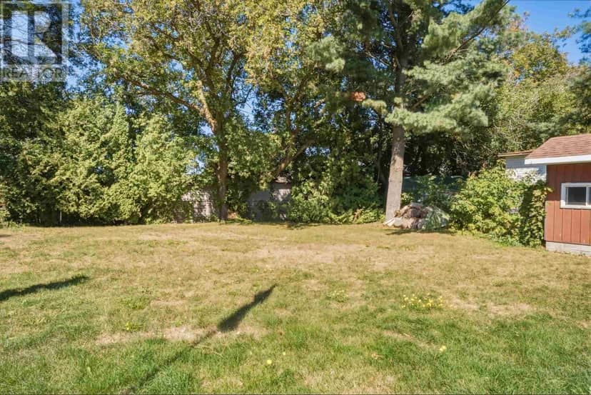 37 Huron AVE — photo 30 of 36