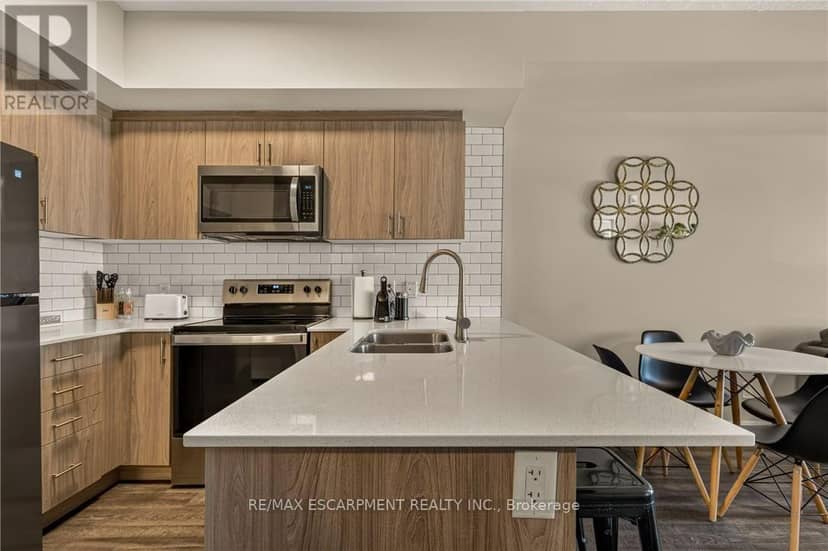 413 - 16 Markle Crescent — photo 25 of 40