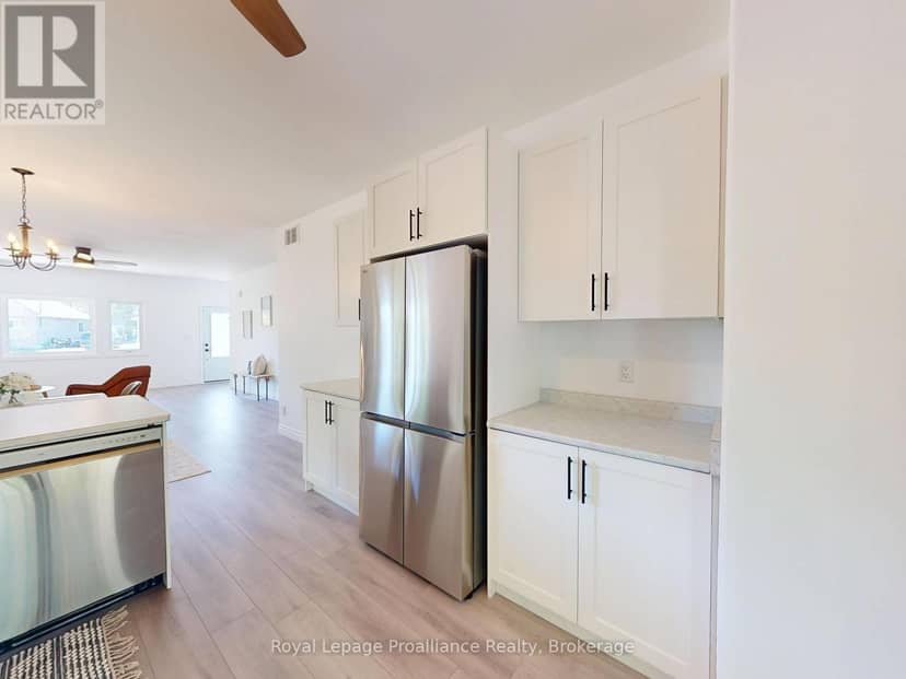 85 Purdy Street — photo 11 of 24