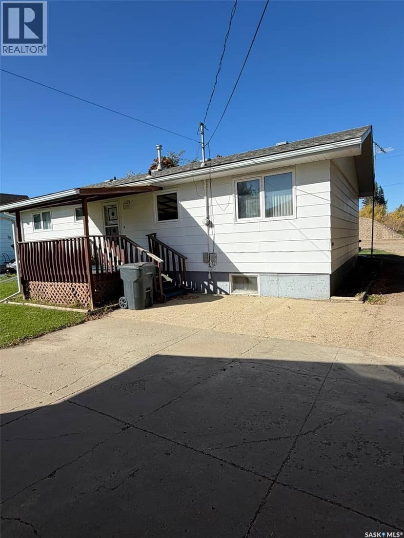 141 Railway AVENUE, Norquay, photo 4