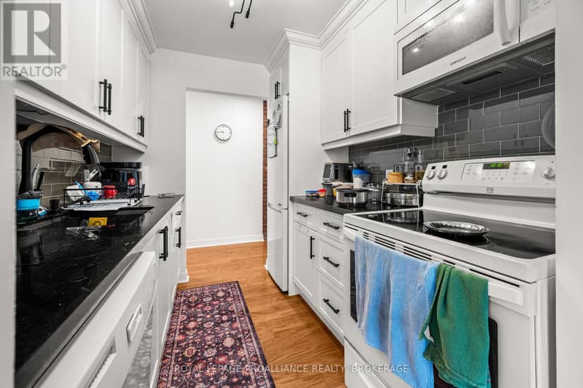201 - 315 Regent Street — photo 13 of 31