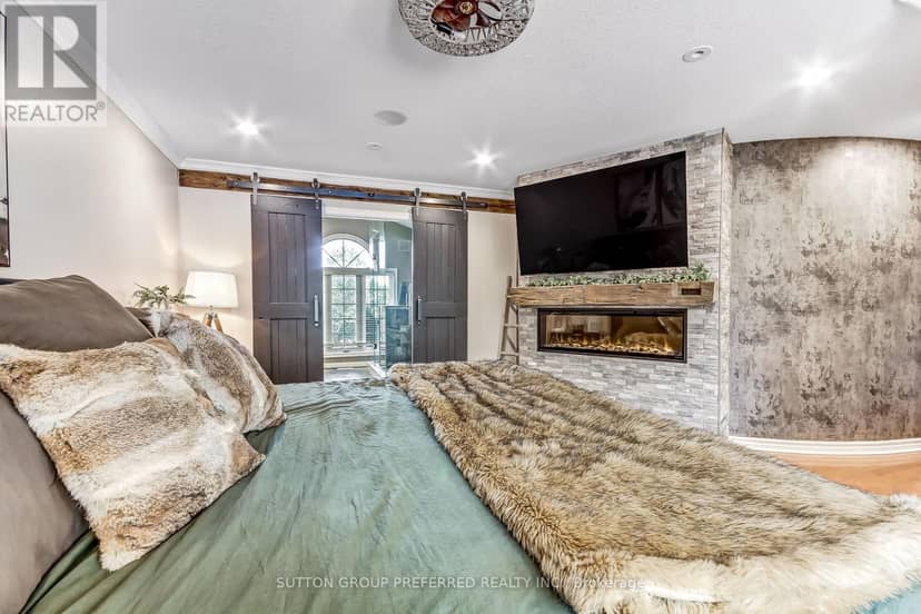 1094 Thornley Street — photo 23 of 40