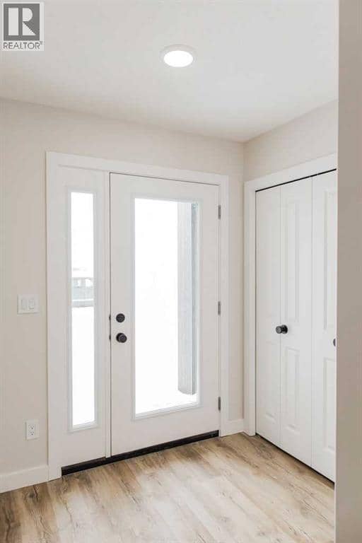 9526 114 Avenue — photo 14 of 40