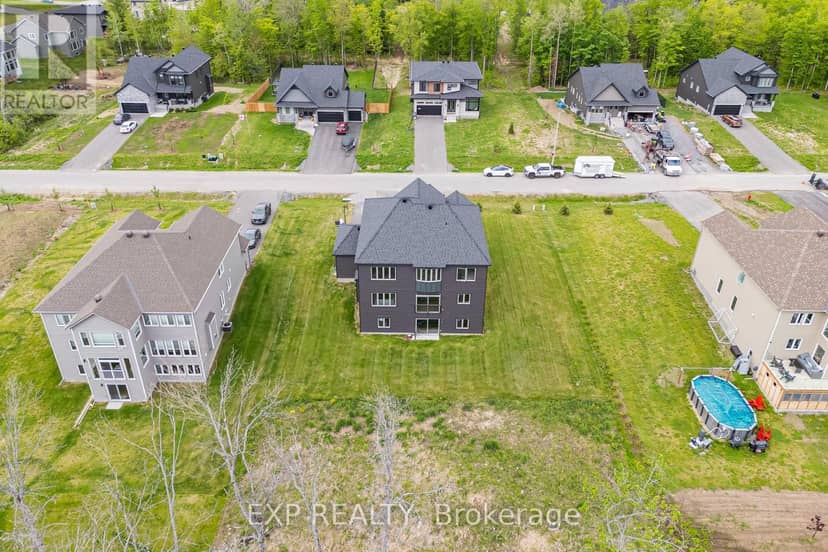 272 Antler Court, Mississippi Mills, photo 2