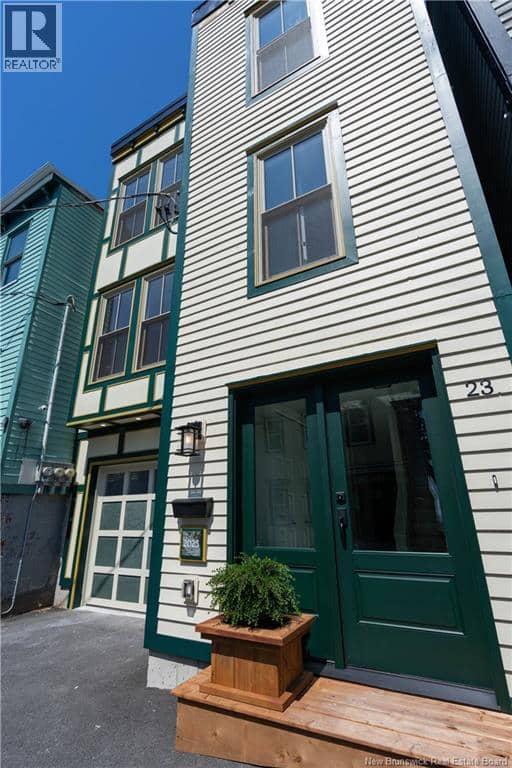 23 Harding Street — photo 1 of 40