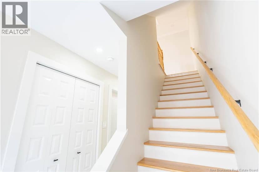 23 Harding Street — photo 13 of 40