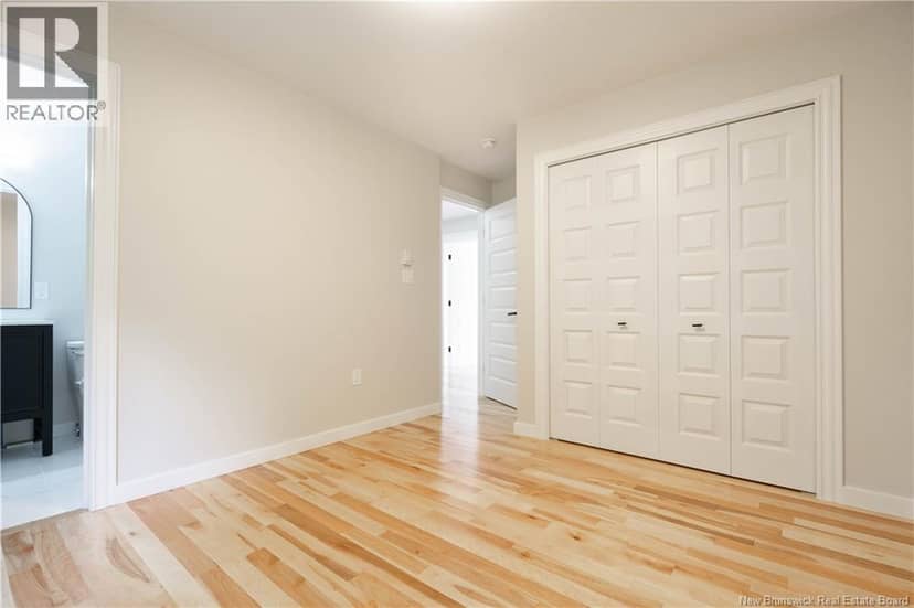 23 Harding Street — photo 33 of 40