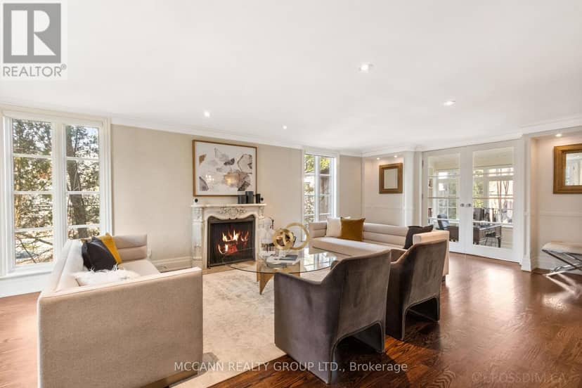 27 Strathgowan Crescent, Toronto, photo 7