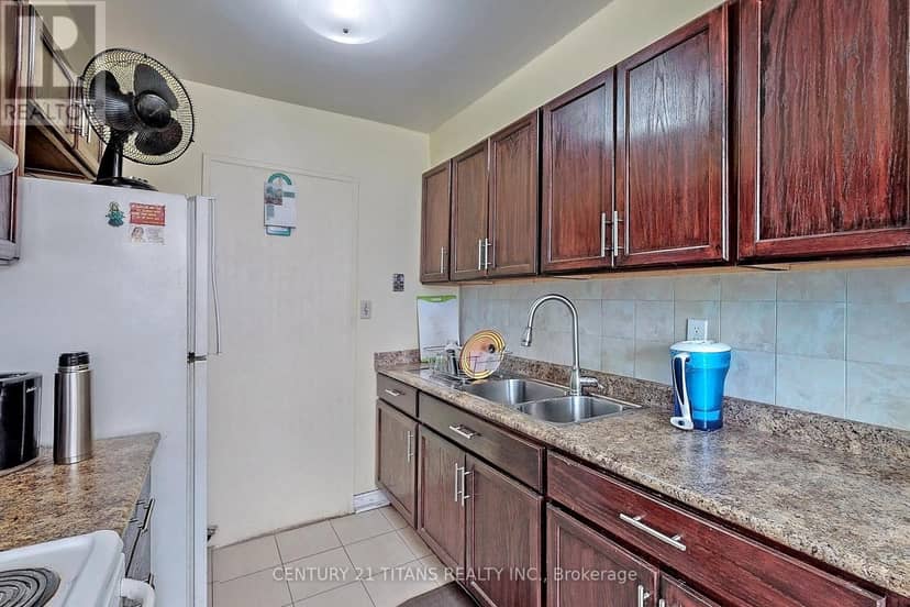 1208 - 20 Gilder Drive — photo 31 of 40