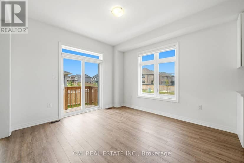 2 George Ellis Drive — photo 16 of 40