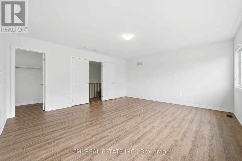 2 George Ellis Drive — photo 29 of 40