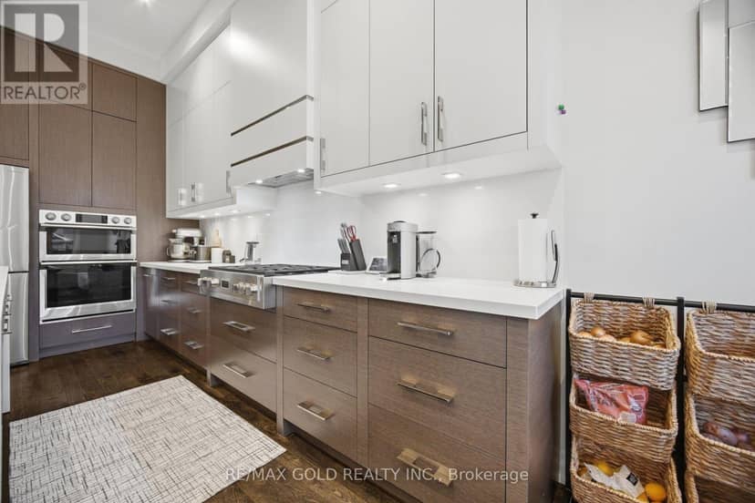 3142 Eclipse Avenue — photo 13 of 40