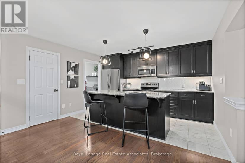 45 Linden Avenue — photo 9 of 35