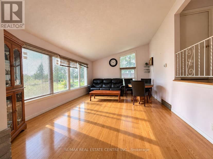 491 Elmira Road N, Guelph, photo 3