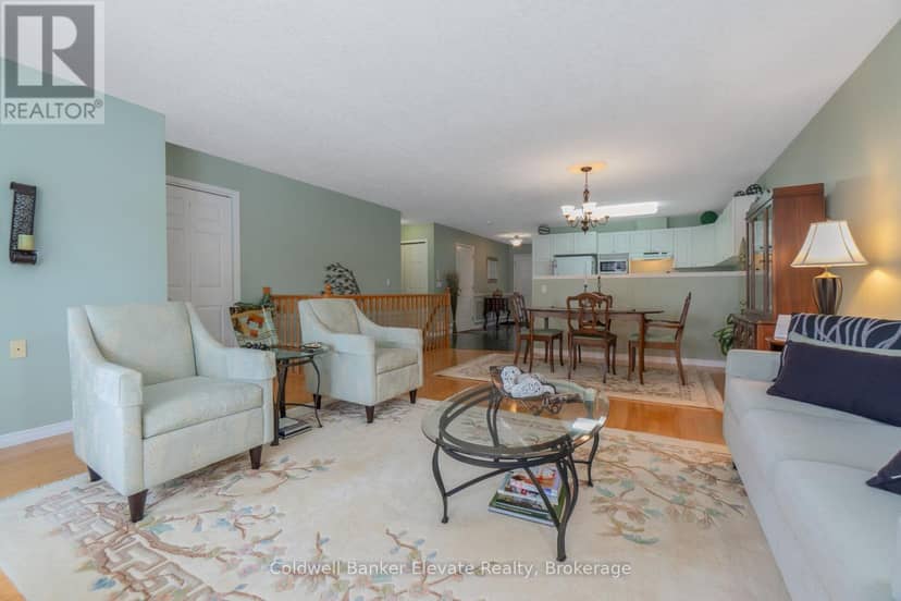 36 - 2705 Kingsway Drive — photo 13 of 40
