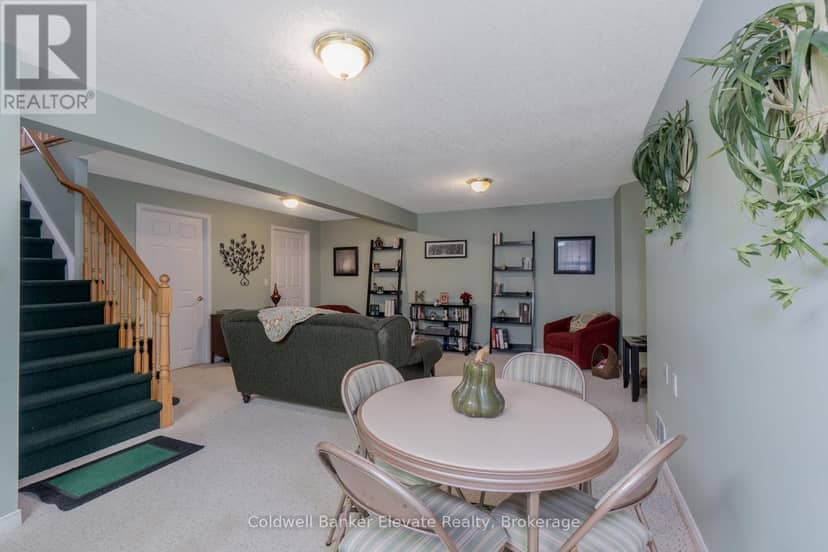 36 - 2705 Kingsway Drive — photo 28 of 40