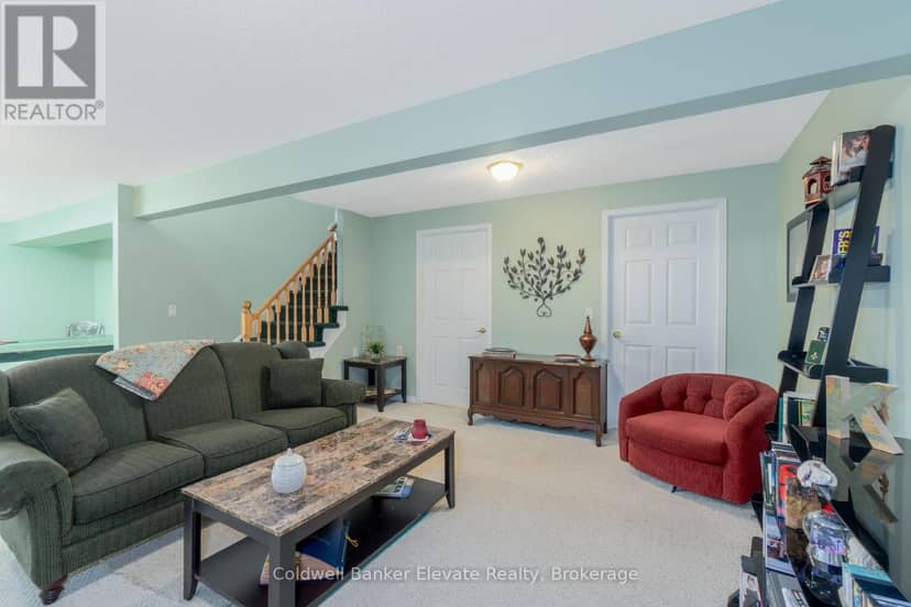36 - 2705 Kingsway Drive — photo 31 of 40