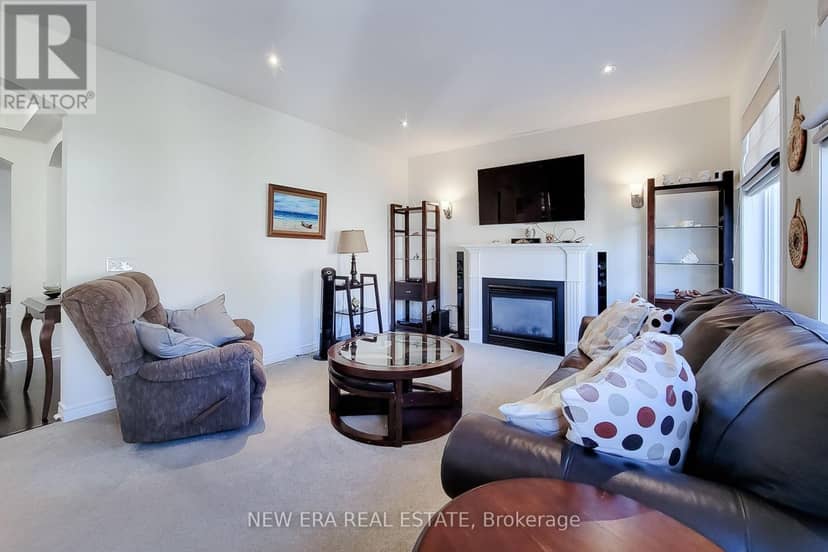23 Curran Road — photo 16 of 40