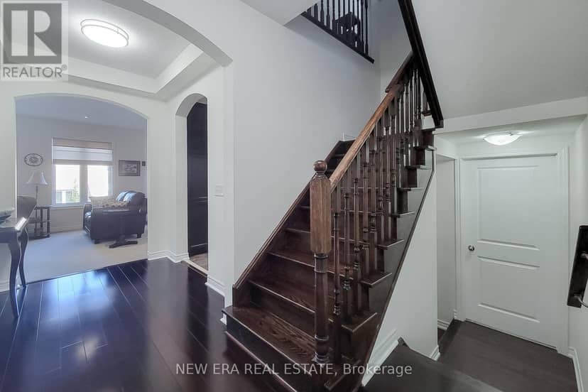 23 Curran Road — photo 28 of 40