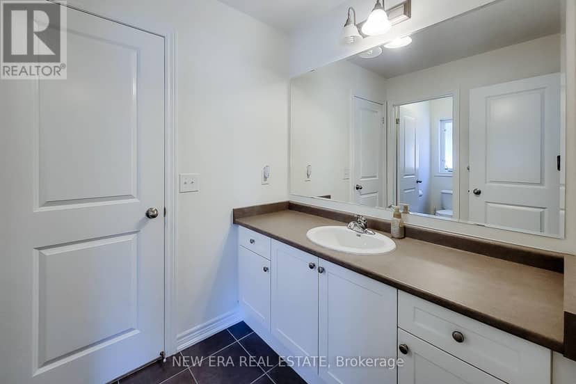23 Curran Road — photo 38 of 40