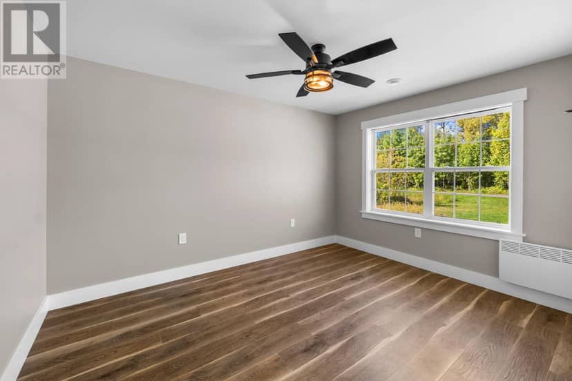 13 625 Murphy Street — photo 18 of 40
