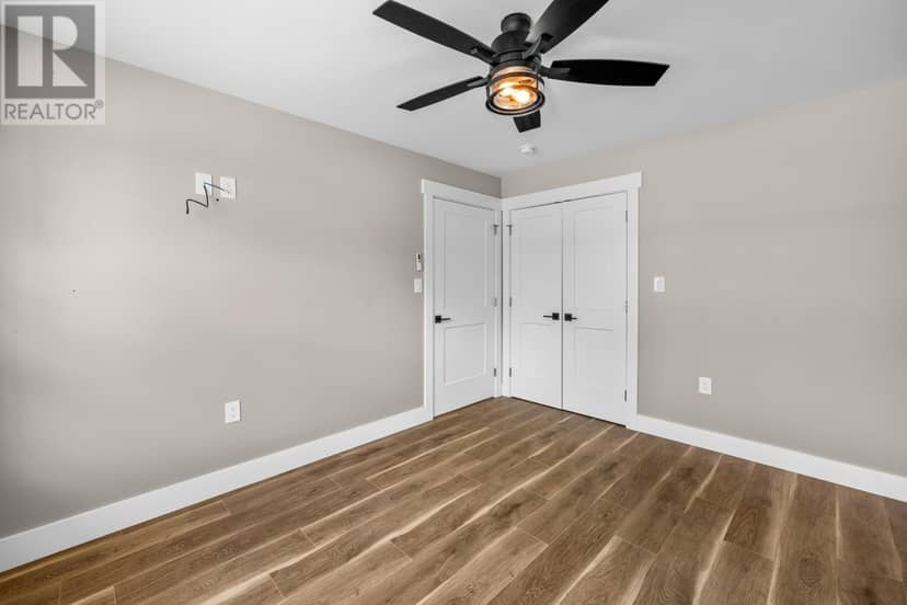 13 625 Murphy Street — photo 20 of 40