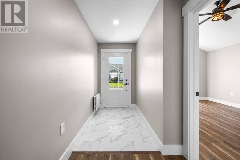 13 625 Murphy Street — photo 4 of 40
