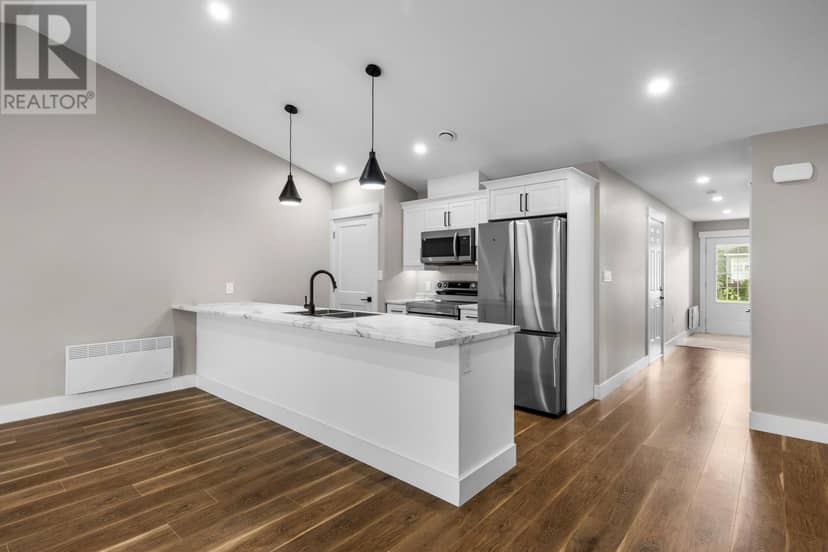 13 625 Murphy Street — photo 8 of 40