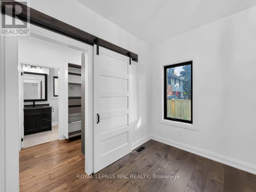 14 Charlotte Court — photo 16 of 39