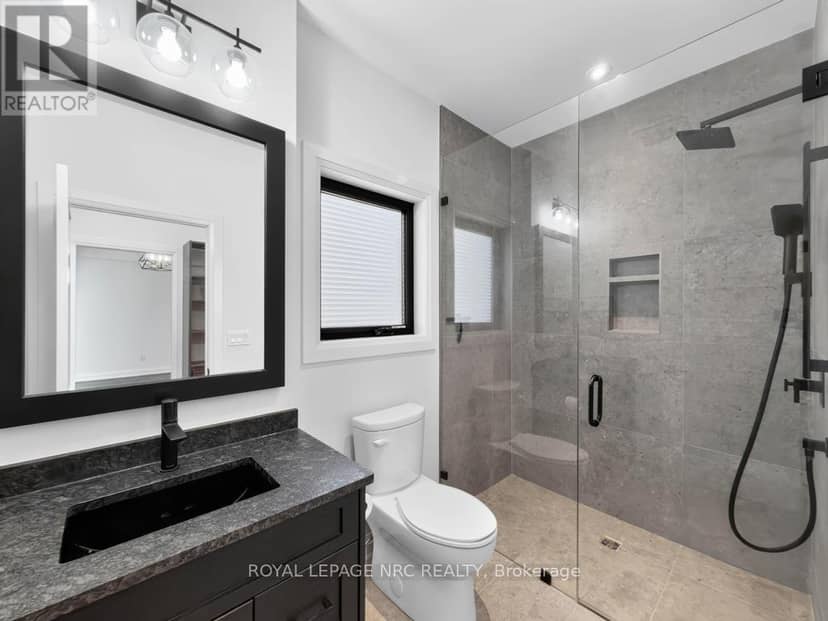 14 Charlotte Court — photo 17 of 39