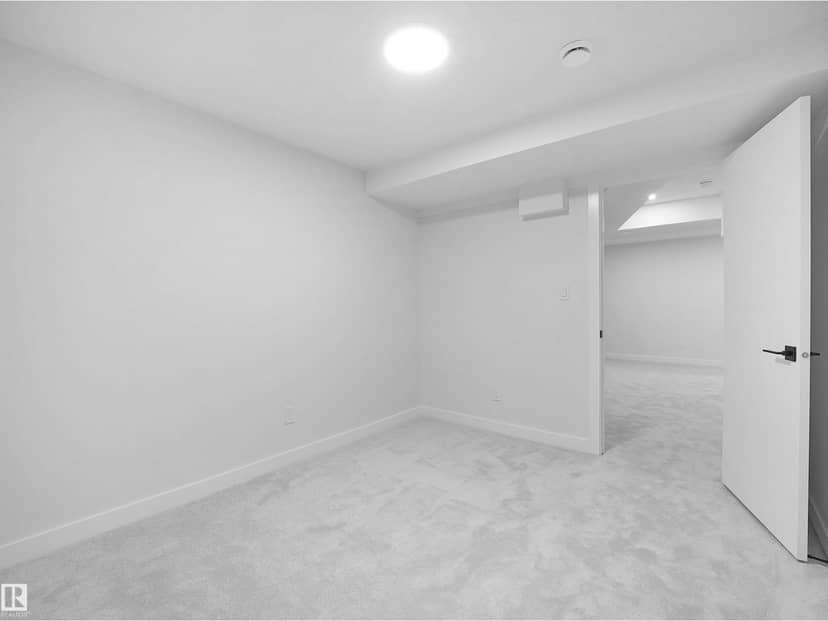 6096 Mill Woods Rd NW — photo 32 of 40