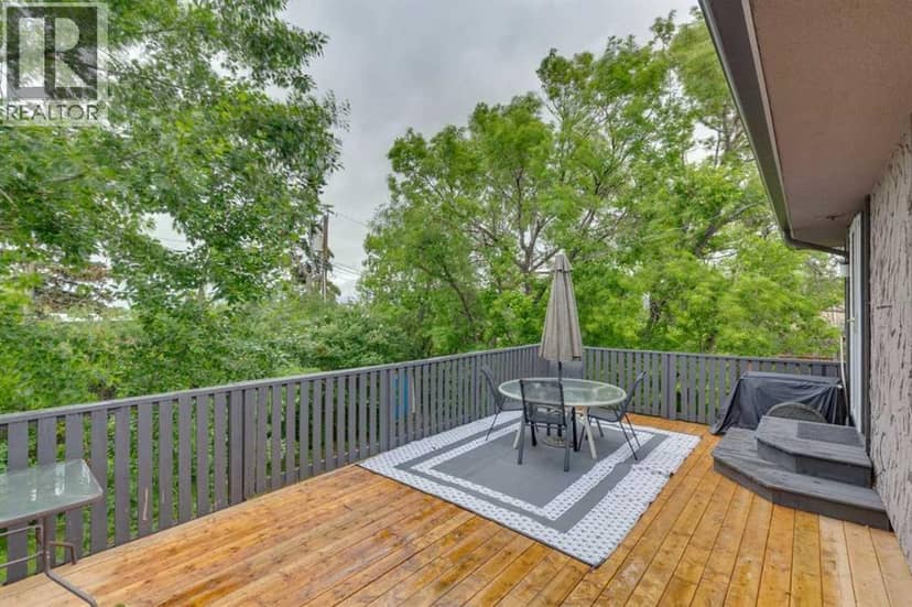 2128 17 Avenue SW — photo 20 of 40