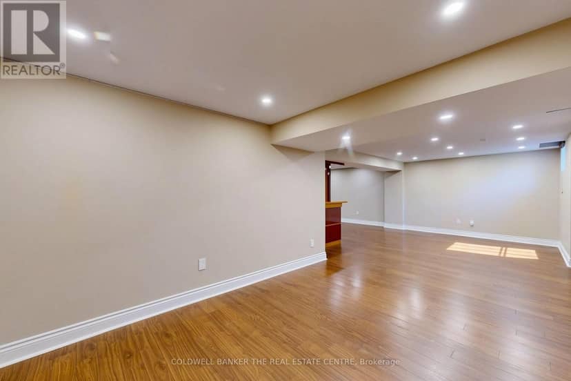 20 Shalom Aleichem Court — photo 35 of 40