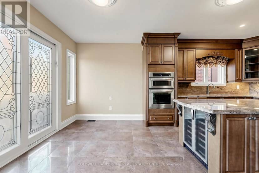 20 Shalom Aleichem Court — photo 9 of 40