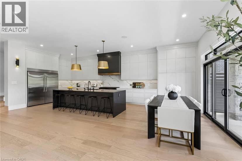 95 PONDCLIFFE Drive — photo 15 of 40