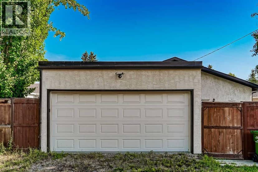 131 Cedarpark Drive SW — photo 37 of 40