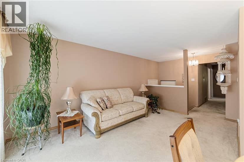450 BRIGADOON Drive, Hamilton, photo 6
