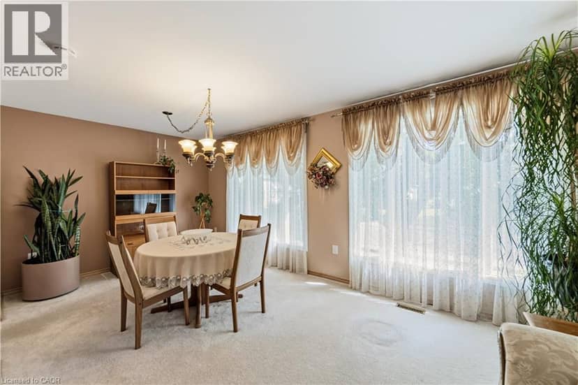 450 BRIGADOON Drive, Hamilton, photo 5