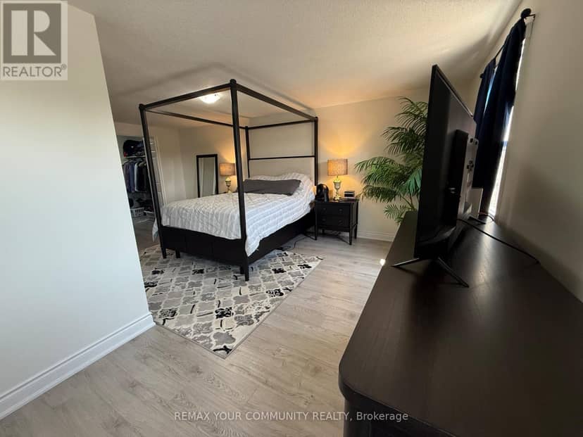 30 Chapman Drive — photo 8 of 22