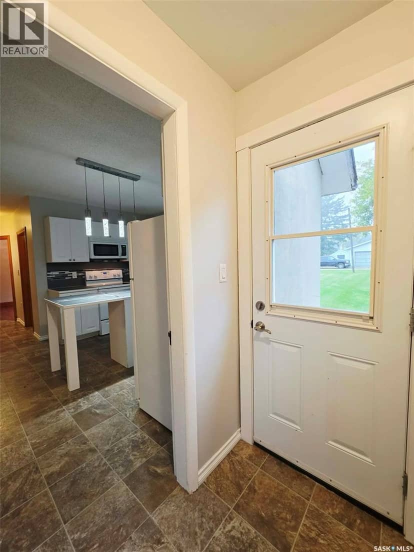 310 Parks STREET, Whitewood, photo 4