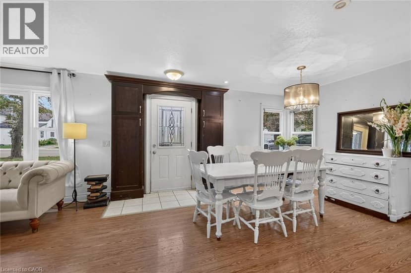 8 VICTORIA Street, Hagersville, photo 7