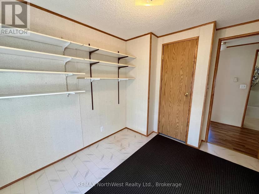 12 Rawn Road — photo 11 of 17