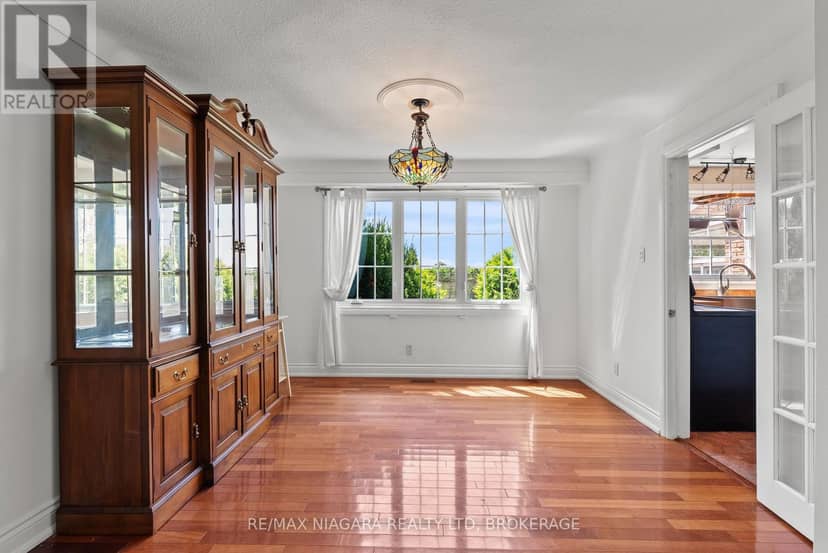 21 Garrison Village Drive — photo 10 of 40