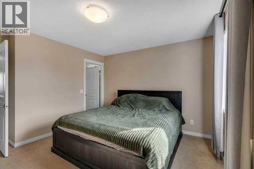 230 Cranford Park SE — photo 14 of 35
