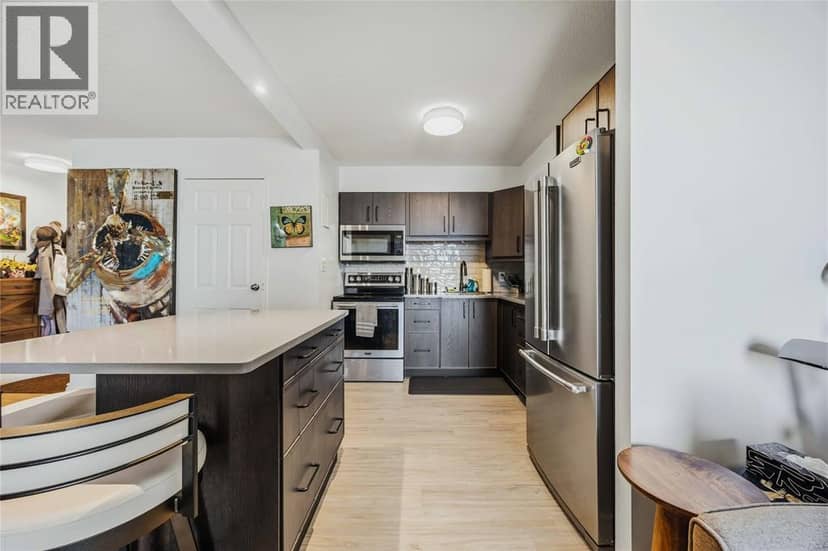 155 FRONT STREET North Unit# 1504 — photo 15 of 26
